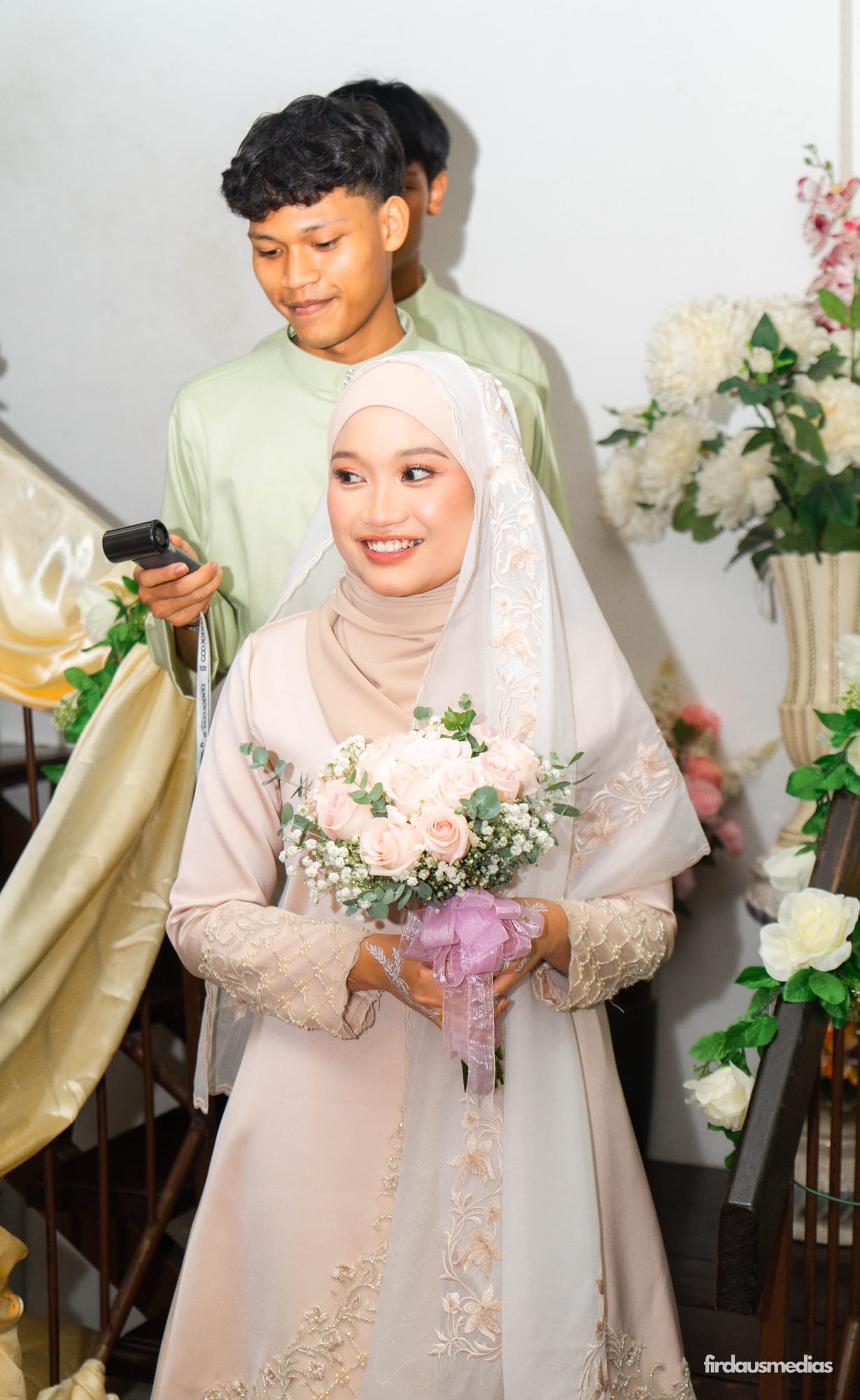 Engagement session photographed by firdausmedias
