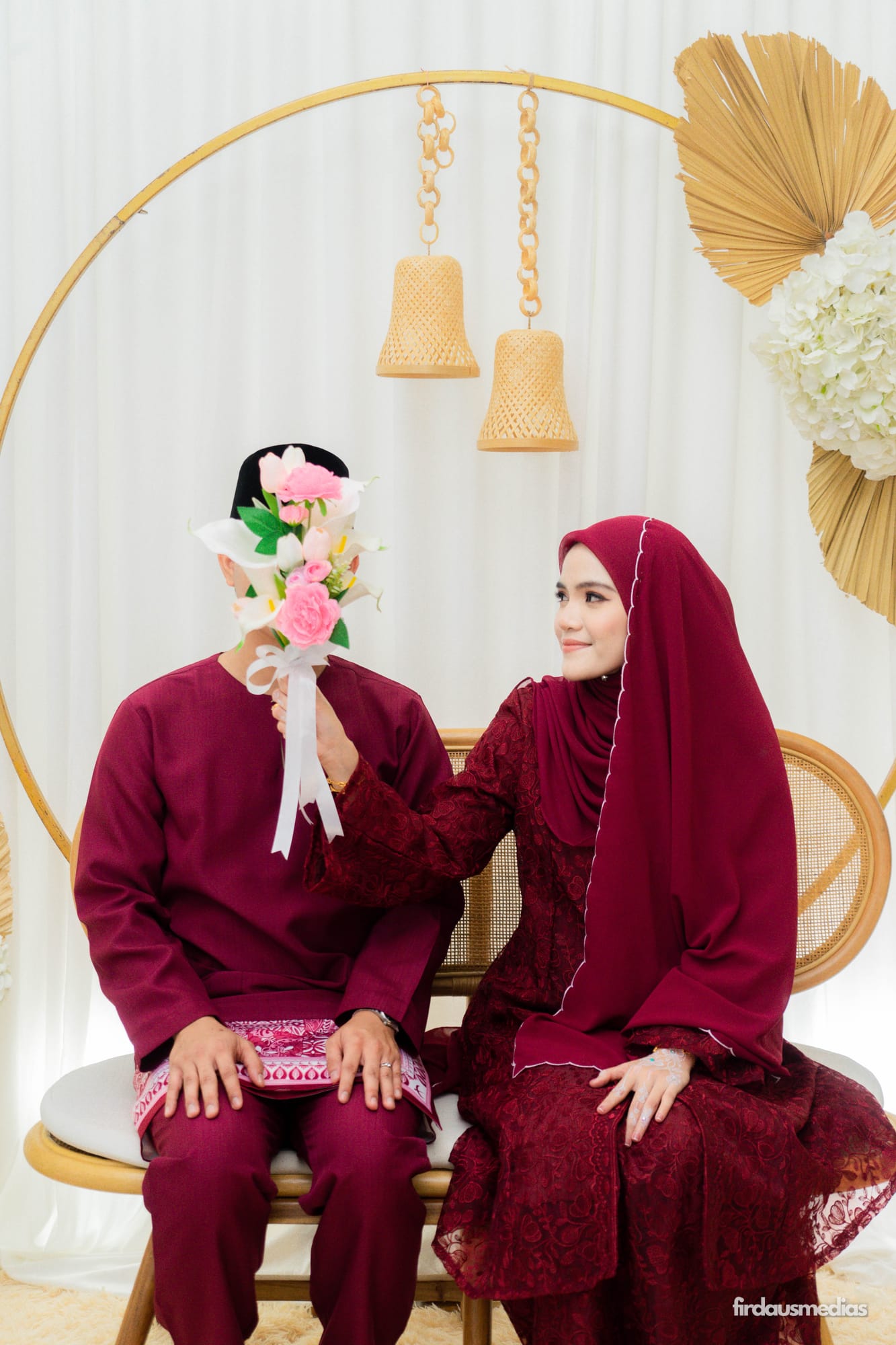 Engagement session photographed by firdausmedias